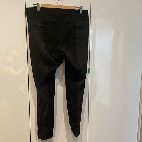 Kit and Ace stretch pants. - Picture 4 of 4